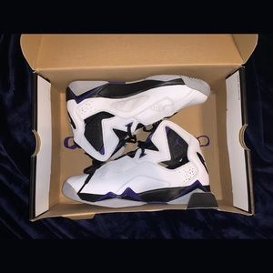 !Authentic Jordan True Flight!